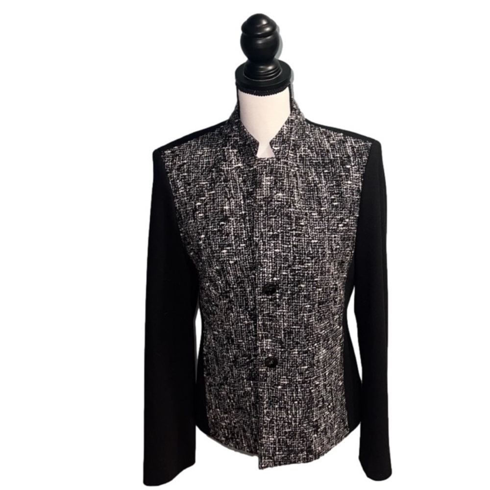 Jones new york- Black and white button up jacket